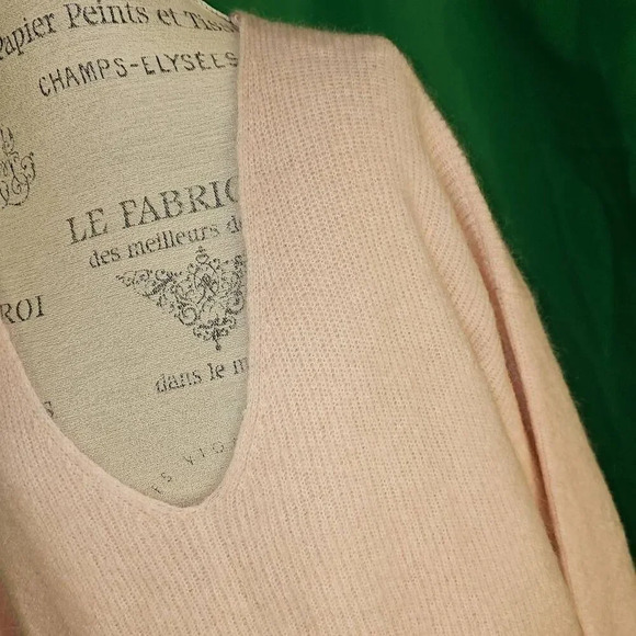 Paris Atelier & Other Stories Womens Pink Wool Mohair Blend V Neck Sweater Large - Picture 3 of 5